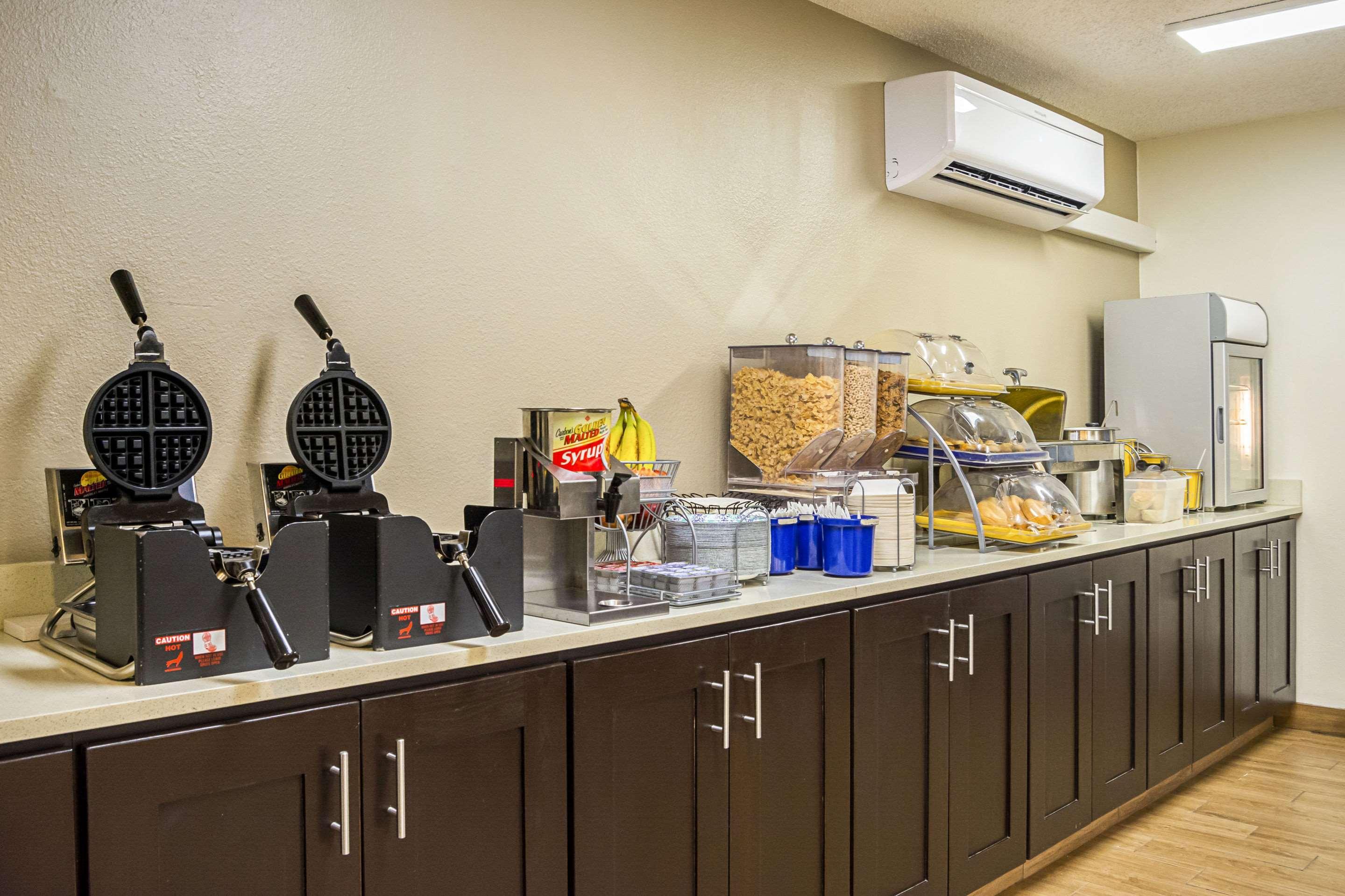 Quality Inn & Suites Clackamas - Portland Kültér fotó