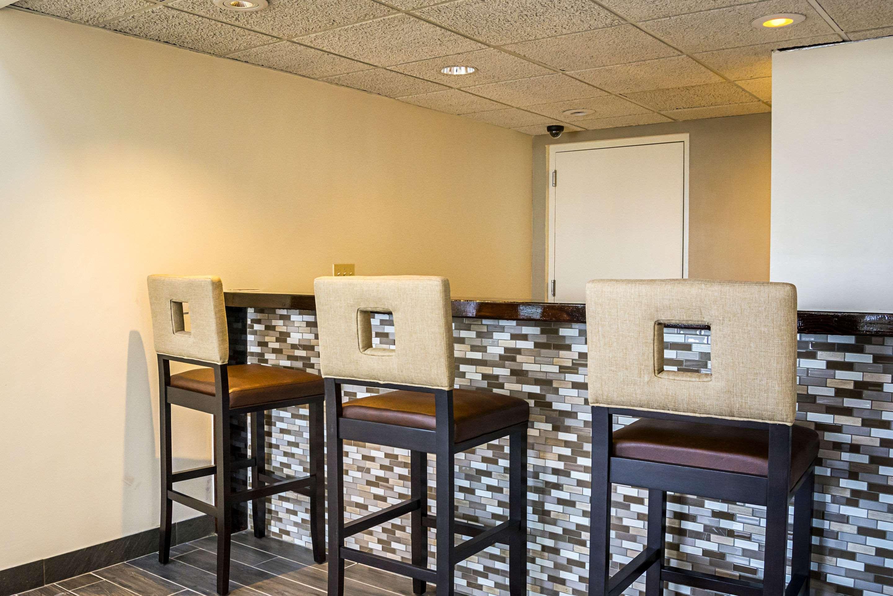 Quality Inn & Suites Clackamas - Portland Kültér fotó