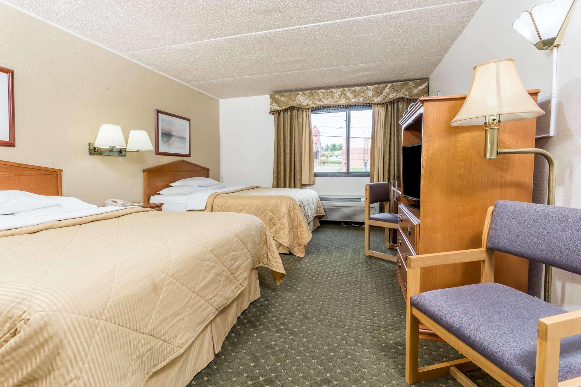 Quality Inn & Suites Clackamas - Portland Kültér fotó