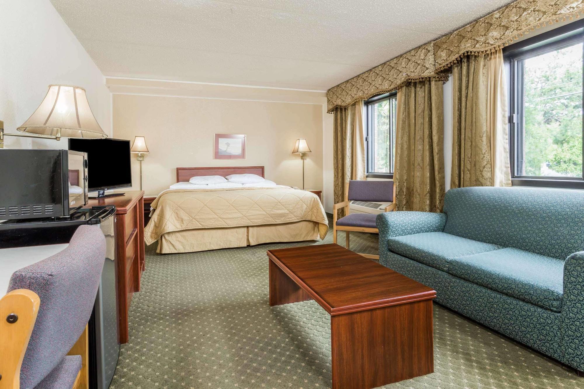 Quality Inn & Suites Clackamas - Portland Kültér fotó