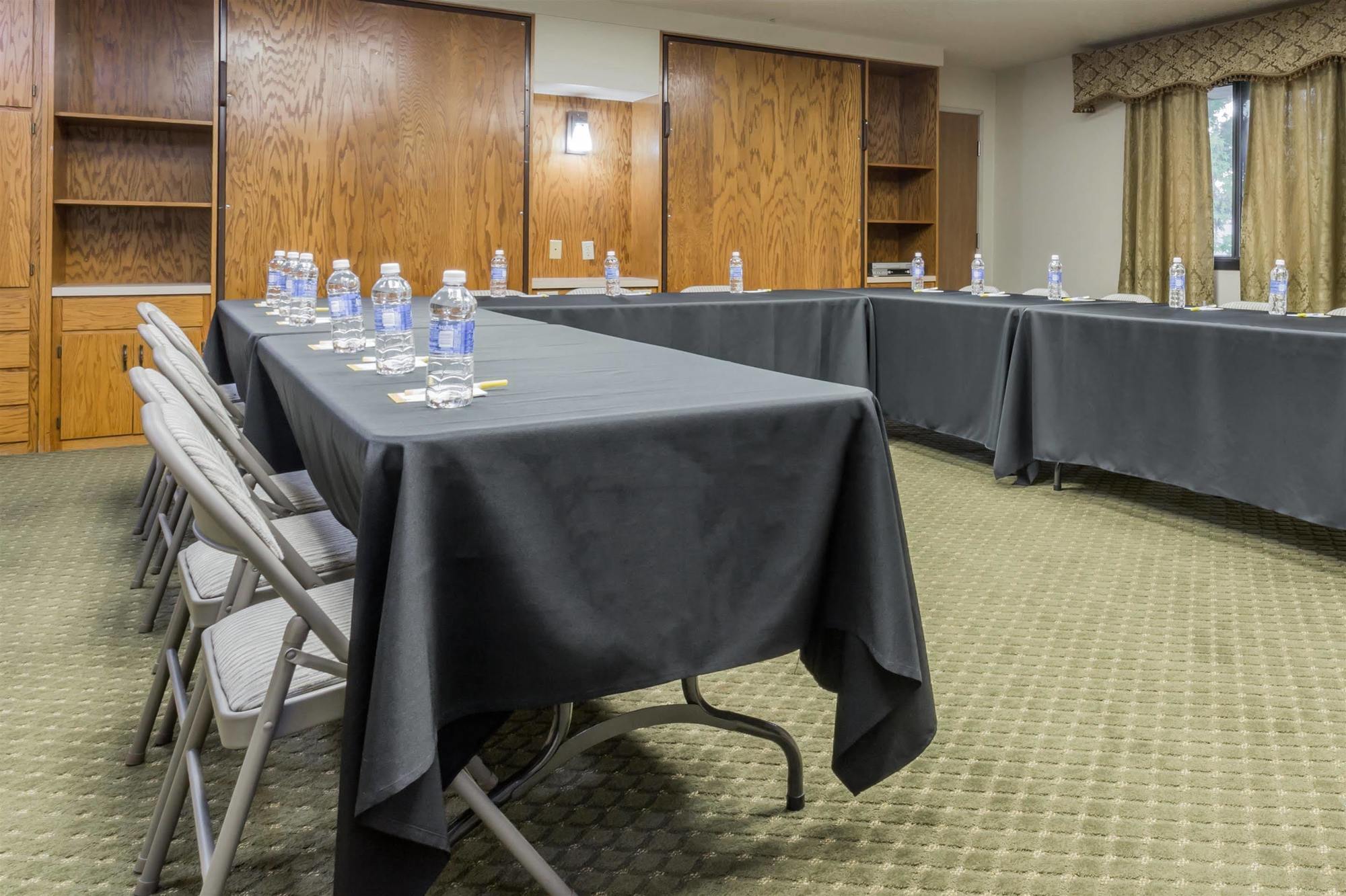 Quality Inn & Suites Clackamas - Portland Kültér fotó